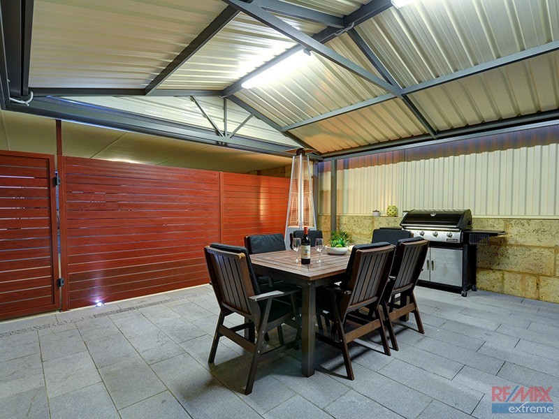 6 Fogliani Loop, Sinagra WA 6065