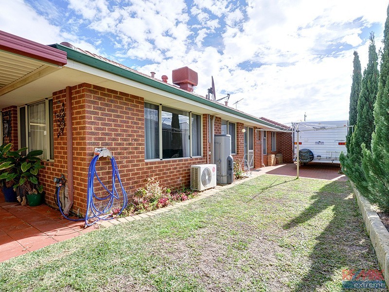 70 East Road, Pearsall WA 6065