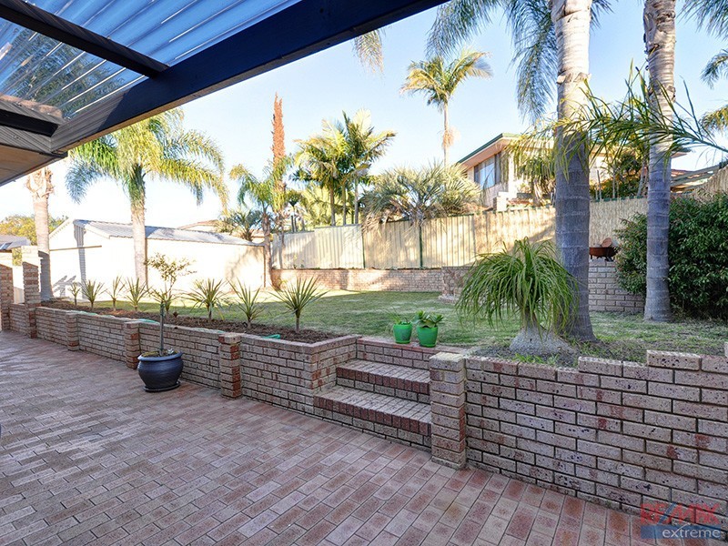 25 Halwest Way, Alexander Heights WA 6064