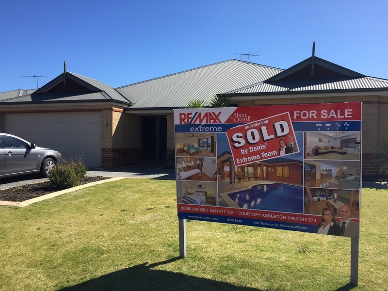 16 Phoenix Terrace, Hocking WA 6065