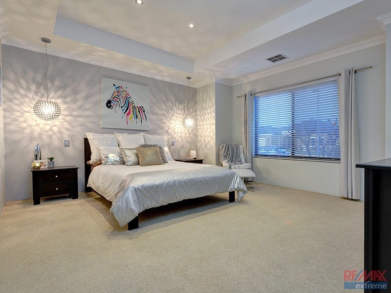 5 Geneva Heights, Hocking WA 6065