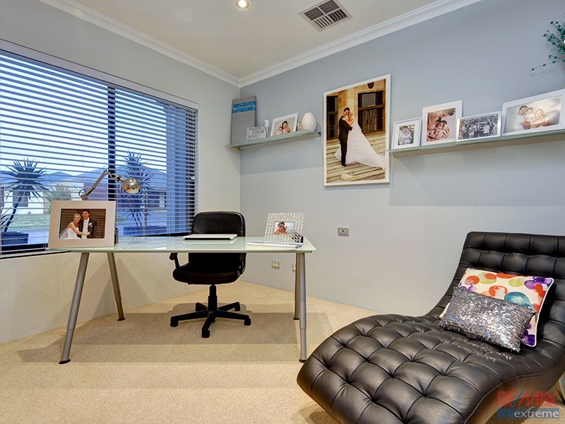 5 Geneva Heights, Hocking WA 6065