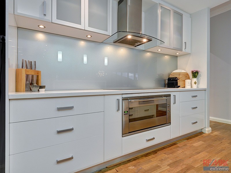 5 Geneva Heights, Hocking WA 6065