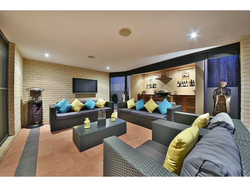 46 Galileo Avenue, Tapping WA 6065