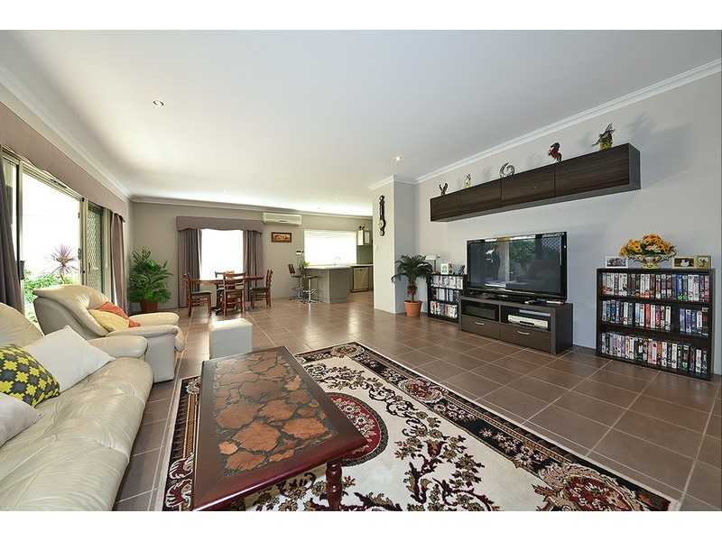 3 Calita Pass, Carramar WA 6031