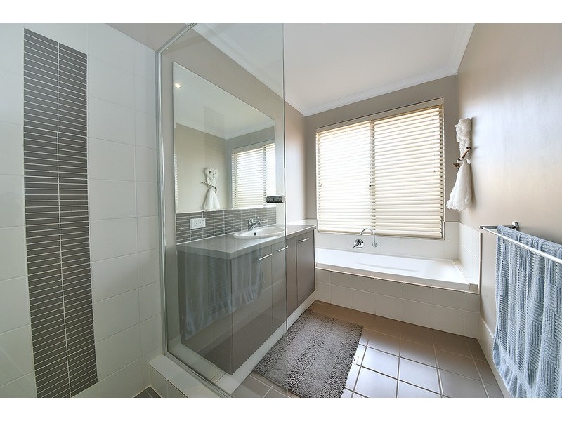 3 Calita Pass, Carramar WA 6031