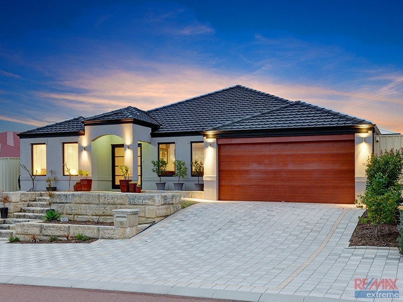 10 Barcelona Terrace, Hocking WA 6065