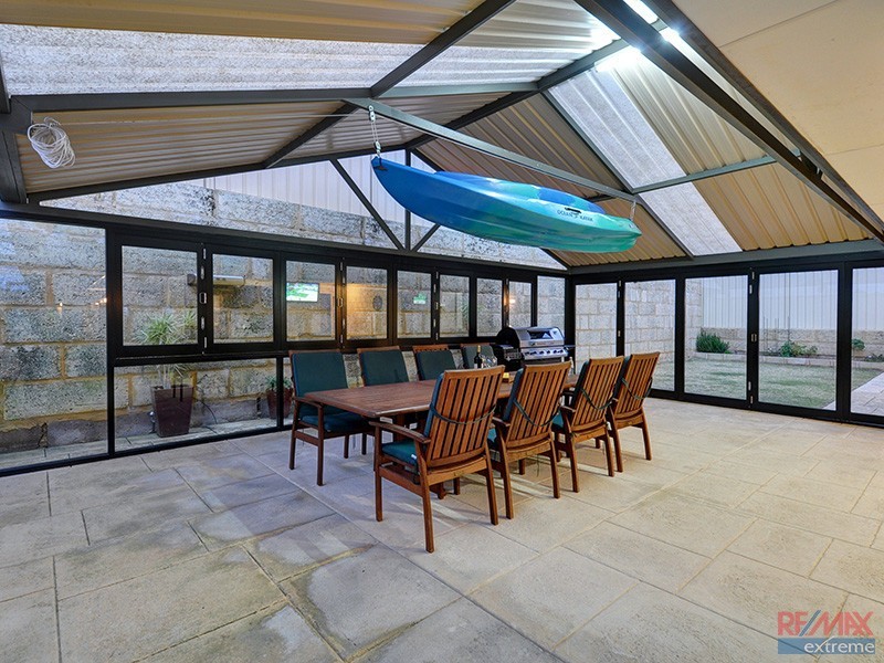 10 Barcelona Terrace, Hocking WA 6065