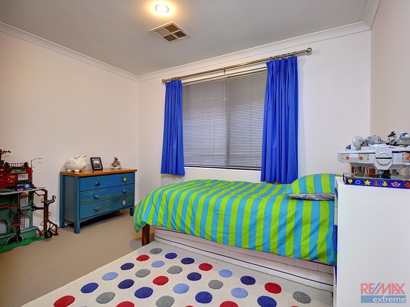 10 Barcelona Terrace, Hocking WA 6065