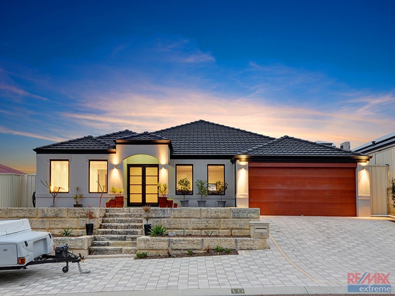 10 Barcelona Terrace, Hocking WA 6065