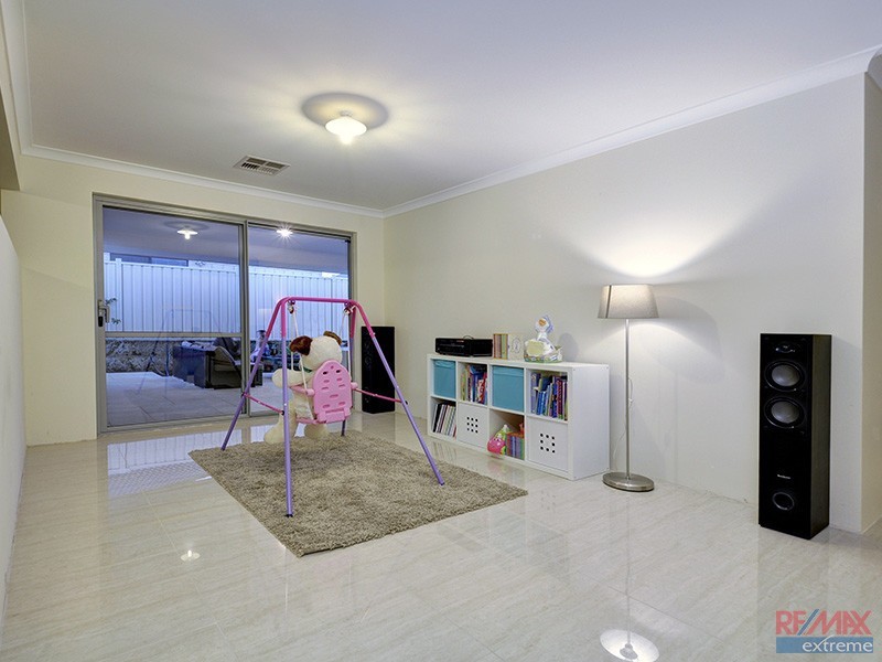 85 Abbey Green Road, Banksia Grove WA 6031