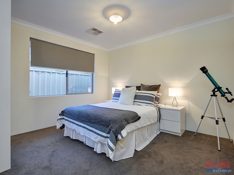 85 Abbey Green Road, Banksia Grove WA 6031