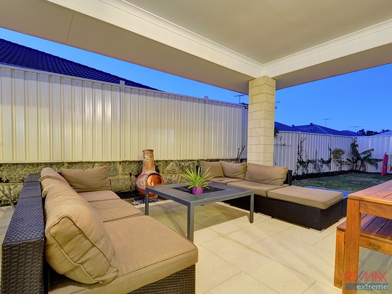 85 Abbey Green Road, Banksia Grove WA 6031