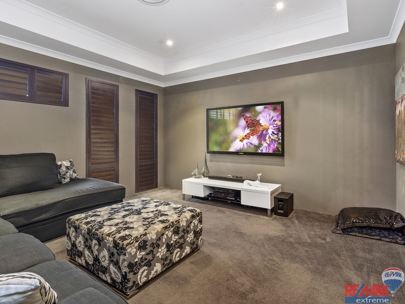 20 Cyandra Loop, Banksia Grove WA 6031