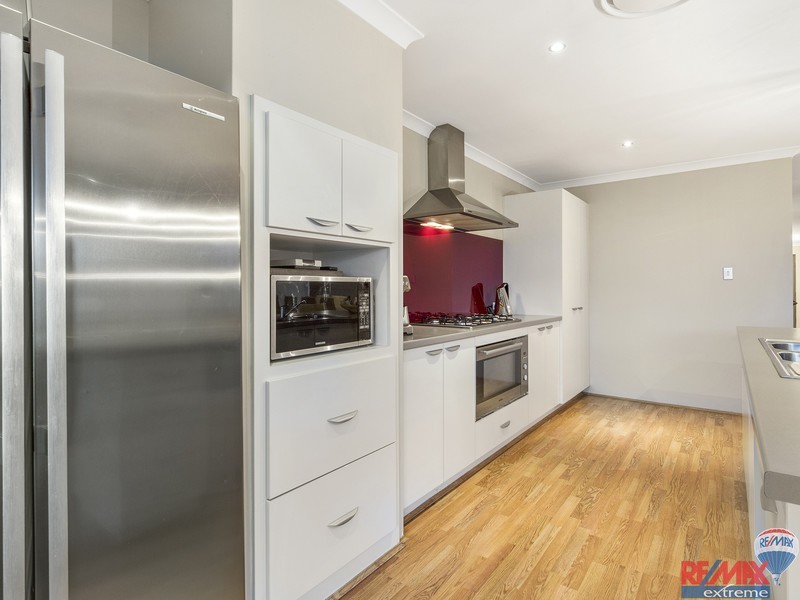 20 Cyandra Loop, Banksia Grove WA 6031