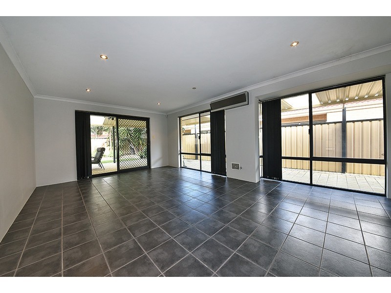 136 Dundebar Road, Wanneroo WA 6065