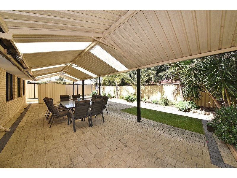 136 Dundebar Road, Wanneroo WA 6065