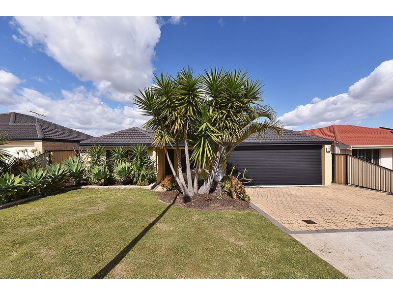 136 Dundebar Road, Wanneroo WA 6065