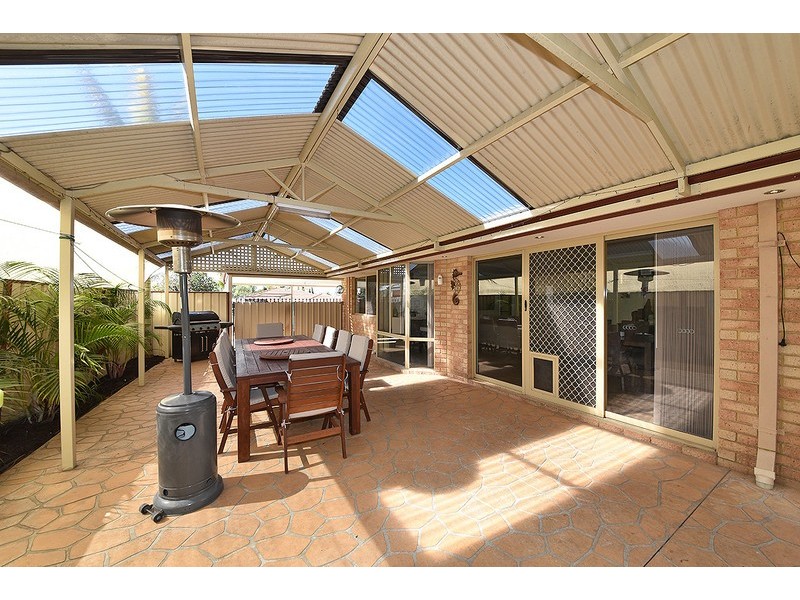 7 Bibbulmun Entrance, Sinagra WA 6065