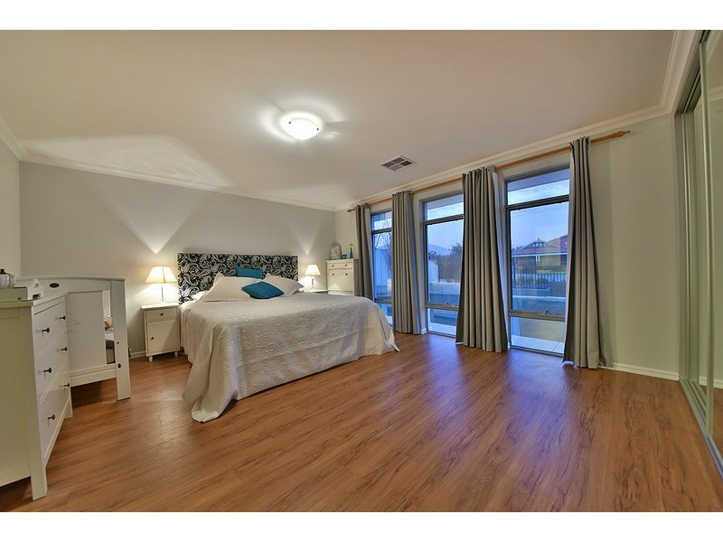 23 Cataby Place, Tapping WA 6065