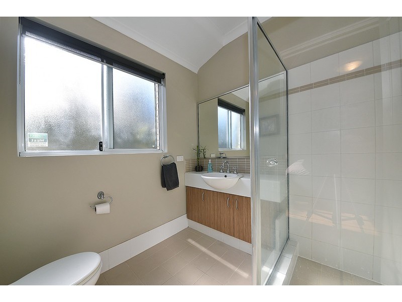 27 Castledene Way, Tapping WA 6065