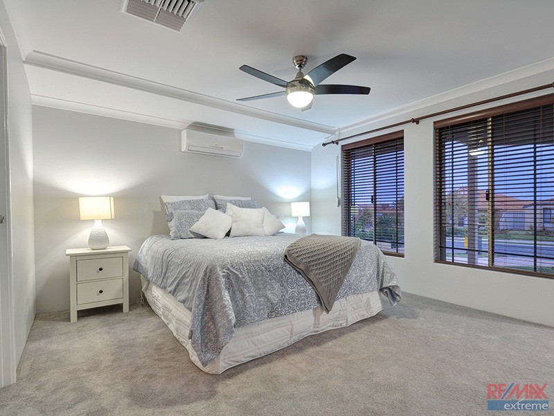 124 Balladong Loop, Carramar WA 6031