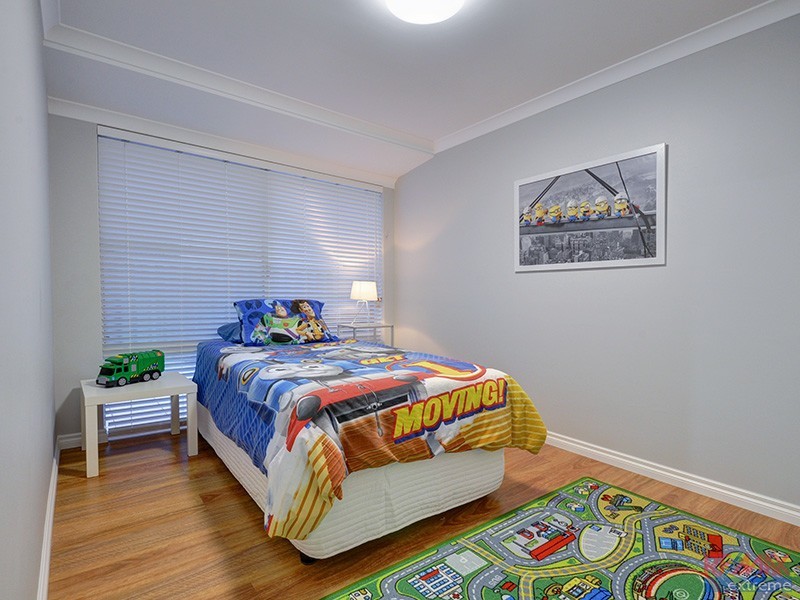 124 Balladong Loop, Carramar WA 6031