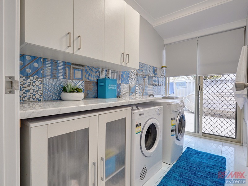 124 Balladong Loop, Carramar WA 6031