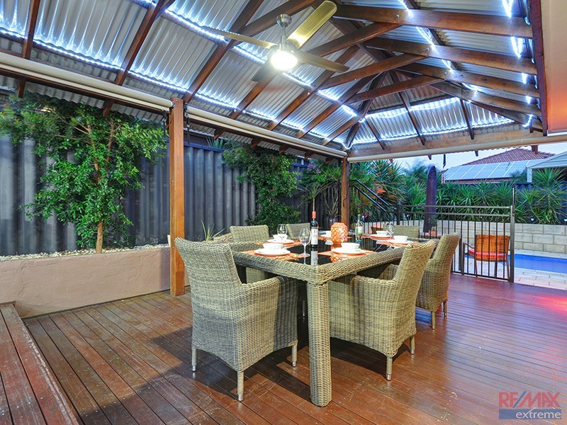 124 Balladong Loop, Carramar WA 6031