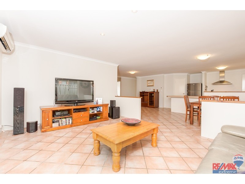 87 Balladong Loop, Carramar WA 6031