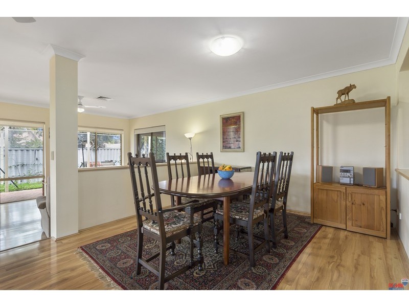 9 Camelot Grove, Carramar WA 6031