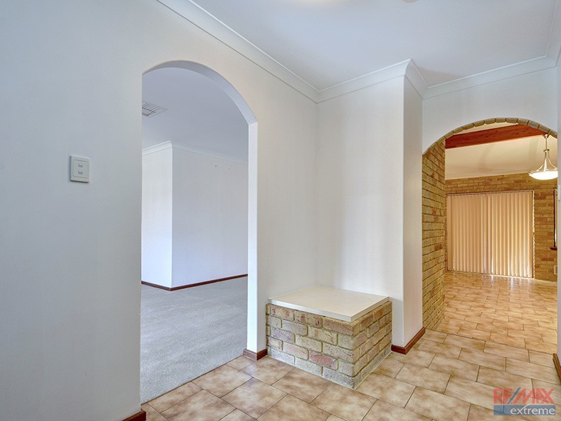 4 Manapouri Meander, Joondalup WA 6027