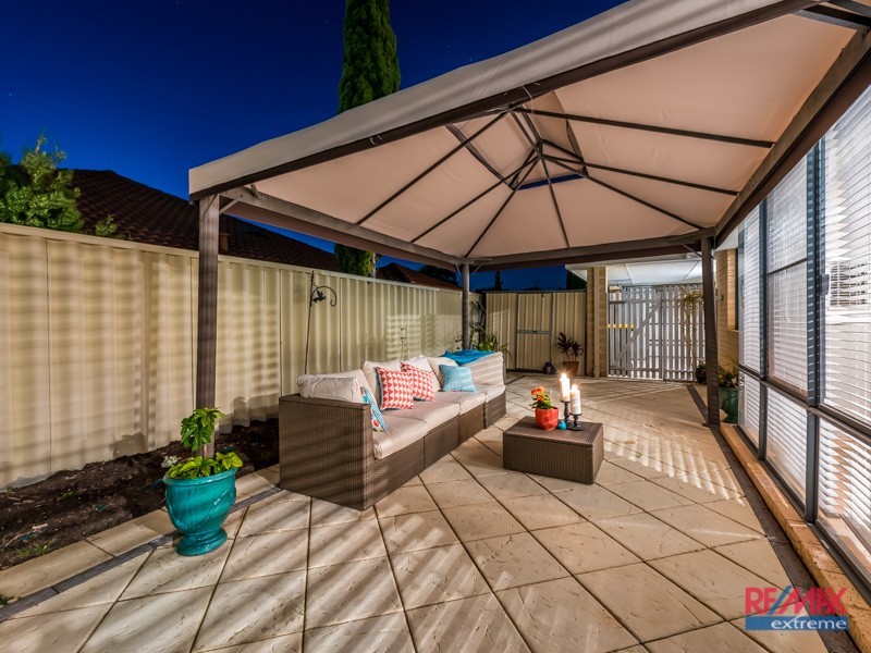 52 Heacham Avenue, Hocking WA 6065