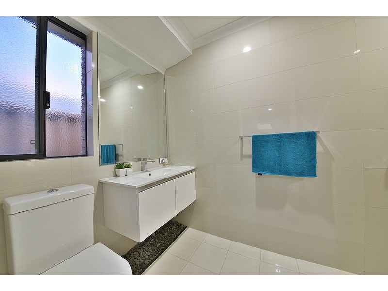 20 Van Gogh Road, Tapping WA 6065