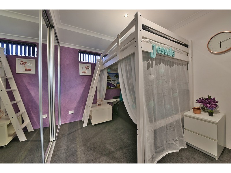 20 Van Gogh Road, Tapping WA 6065