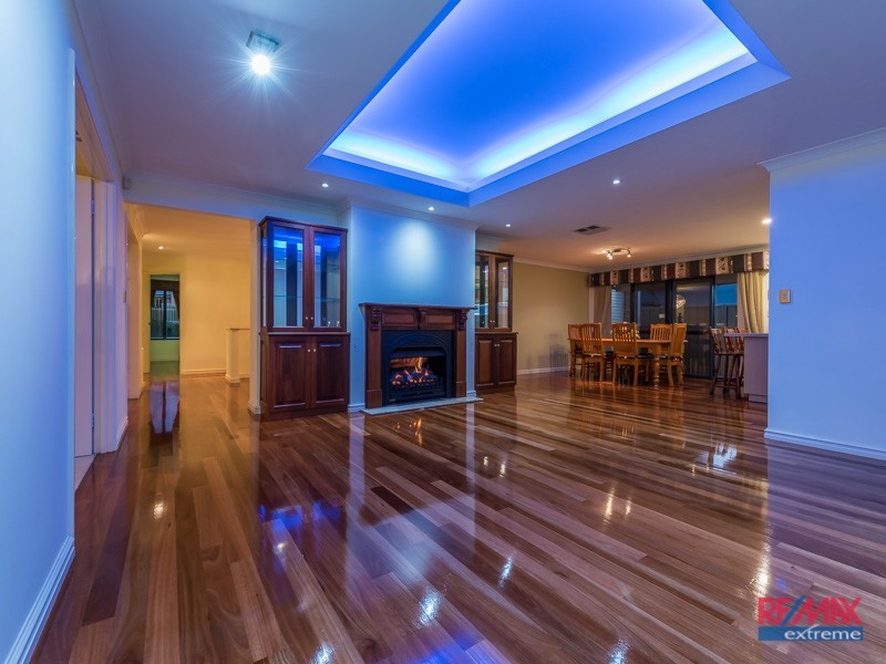 4 Havana Vista, Hocking WA 6065