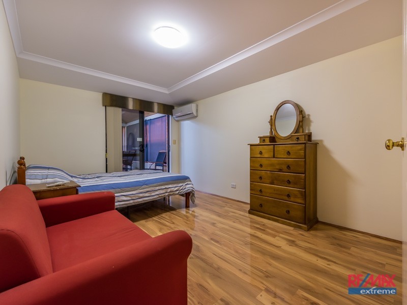 4 Havana Vista, Hocking WA 6065