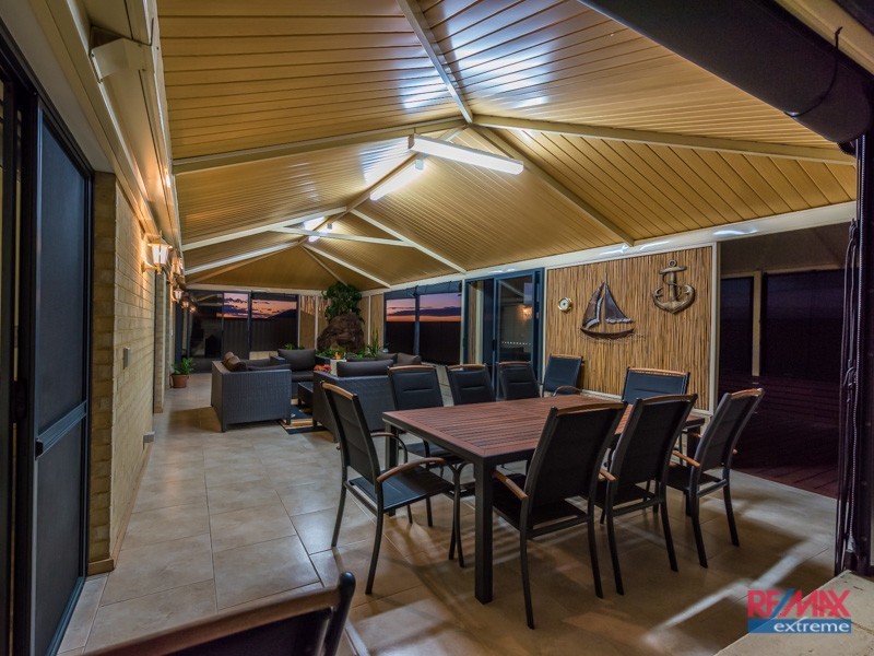 4 Havana Vista, Hocking WA 6065