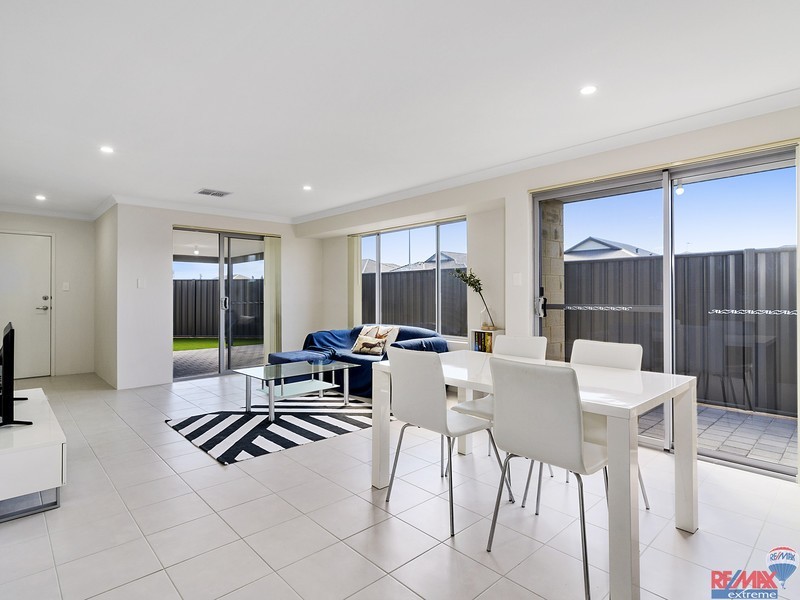 2 Haviland Mews, Banksia Grove WA 6031