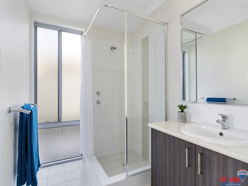 2 Haviland Mews, Banksia Grove WA 6031