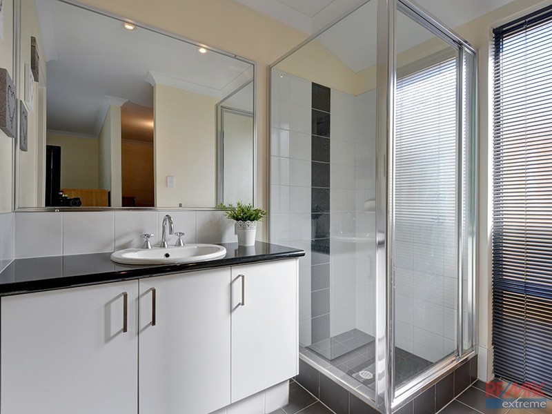 9 Mansfield Avenue, Butler WA 6036