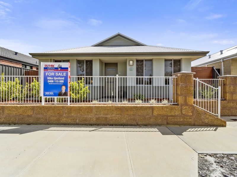 99 Grandis Boulevard, Banksia Grove WA 6031
