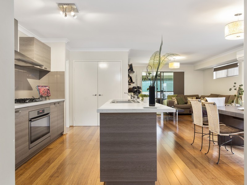 99 Grandis Boulevard, Banksia Grove WA 6031