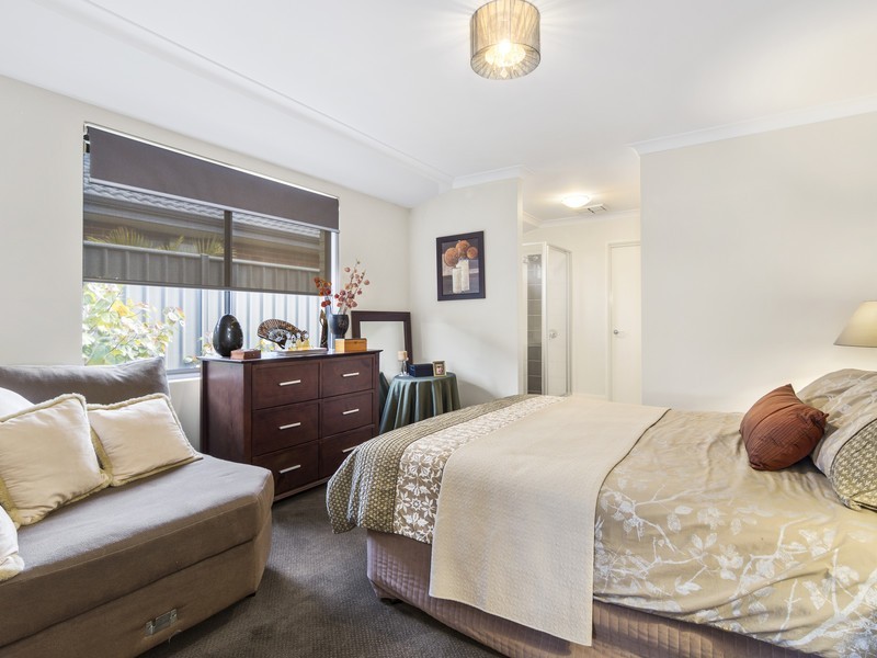 99 Grandis Boulevard, Banksia Grove WA 6031