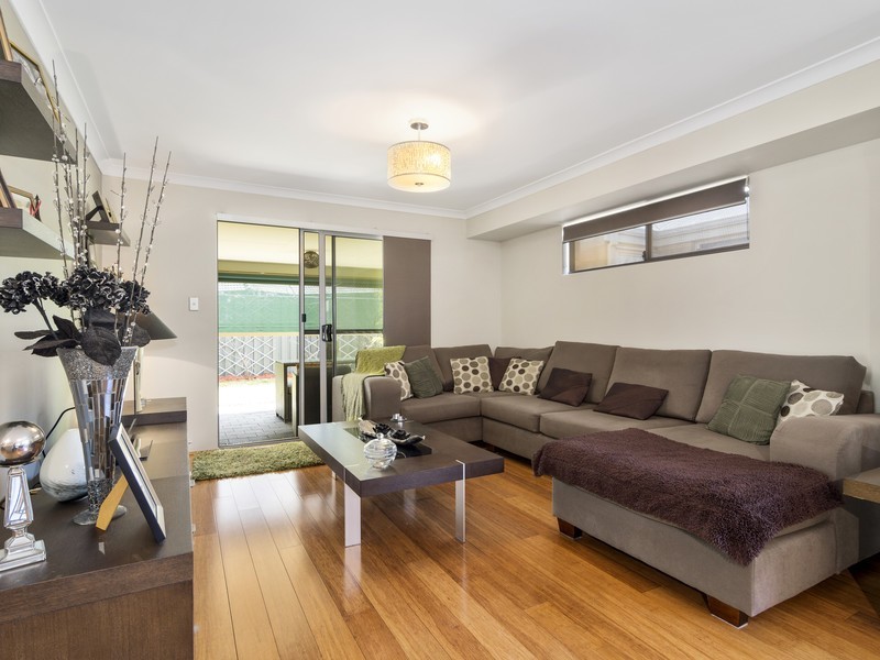 99 Grandis Boulevard, Banksia Grove WA 6031