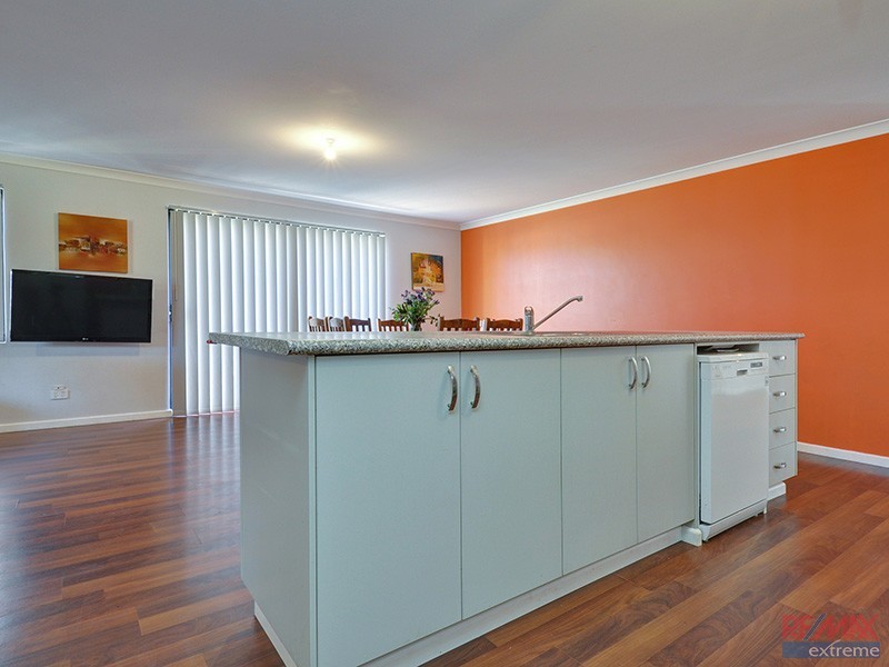 87 Joseph Banks Boulevard, Banksia Grove WA 6031