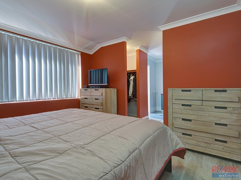 87 Joseph Banks Boulevard, Banksia Grove WA 6031