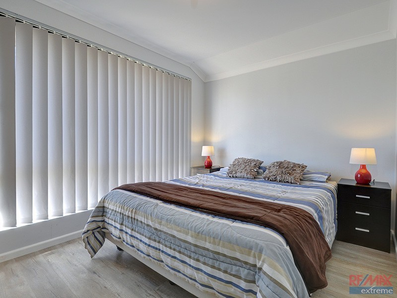 87 Joseph Banks Boulevard, Banksia Grove WA 6031