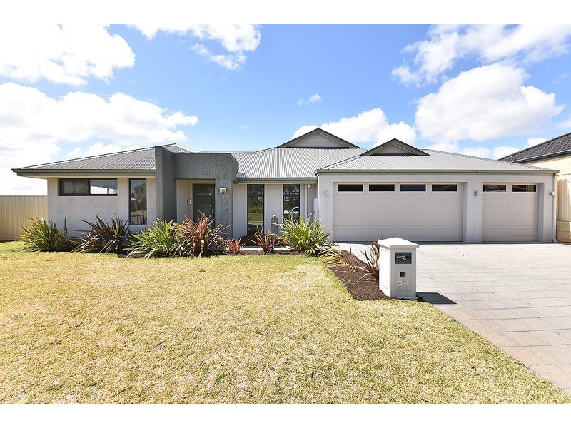 25 Eiffel Circuit, Tapping WA 6065