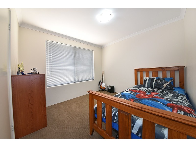 25 Eiffel Circuit, Tapping WA 6065